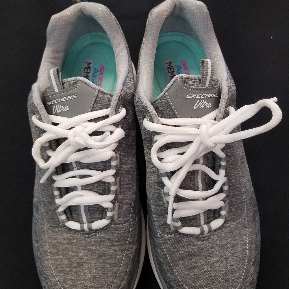 Skechers Air Cooled Memory Foam Dual Lite Sneakers